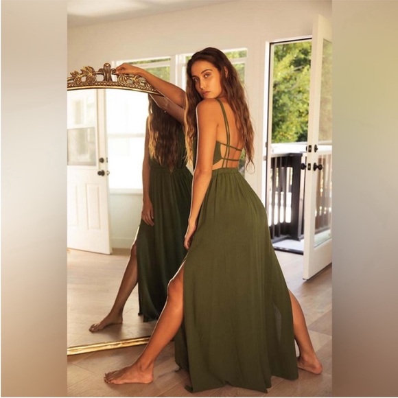 Lulu's Lost In Paradise Olive Green Maxi Dress. Medium. NWT. - Picture 9 of 16